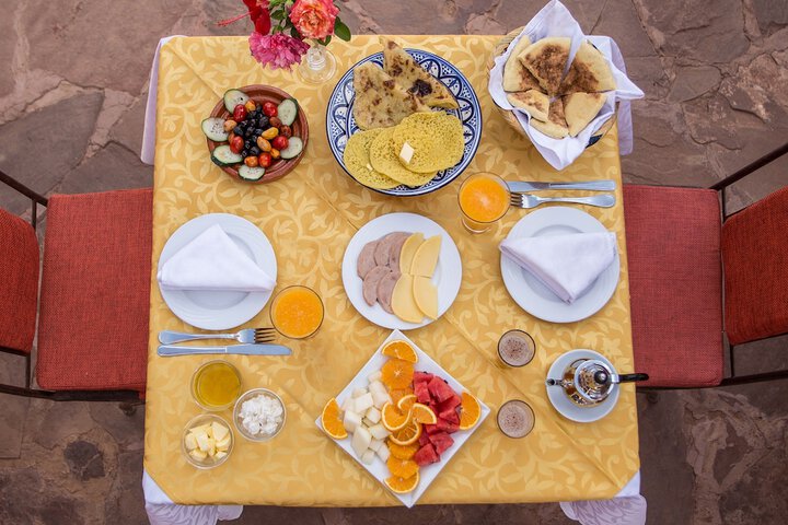 Breakfast/Coffee Service 69 of 99