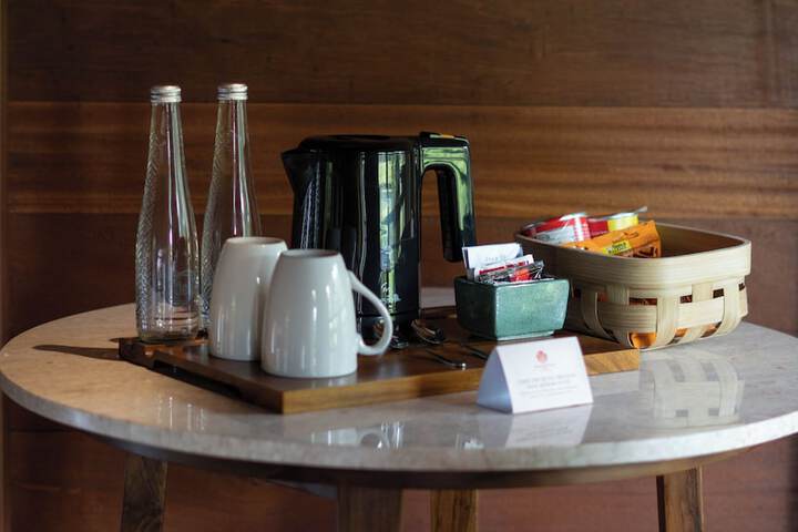 Breakfast/Coffee Service 38 of 90