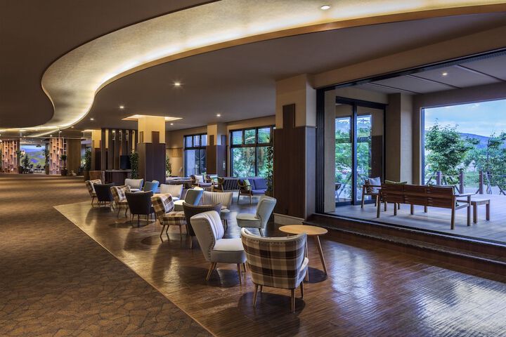 Hotel Interior 4 of 110