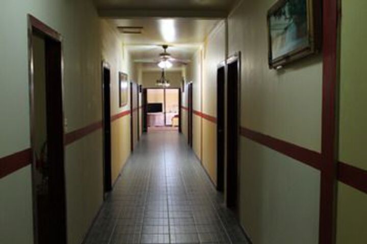 Ballroom/Hall 35 of 47