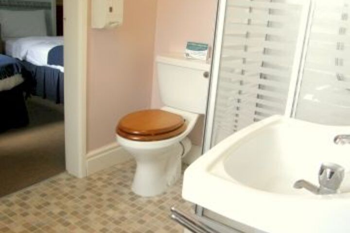 Clean Restrooms