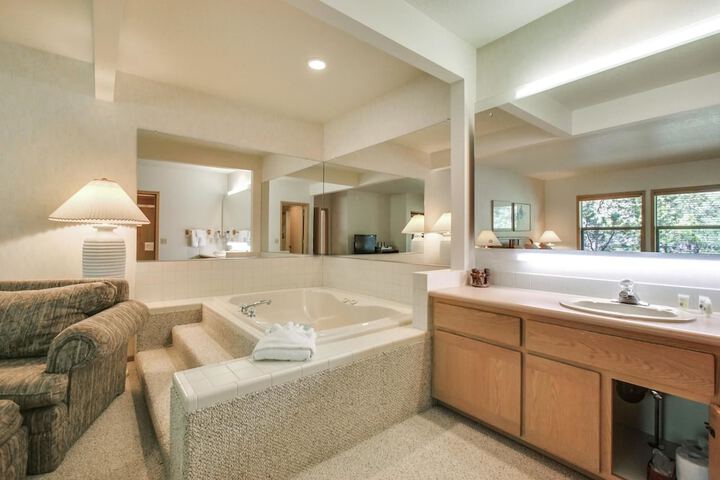 zRidge Condo 20 Condo in Sunriver, OR