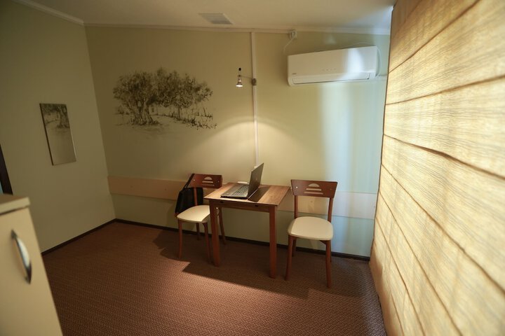 Room 2 of 13