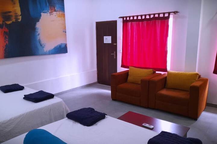 Room 10 of 39