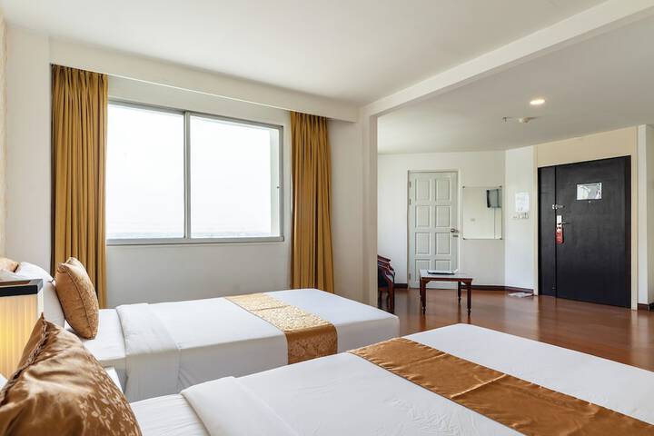Room 17 of 140