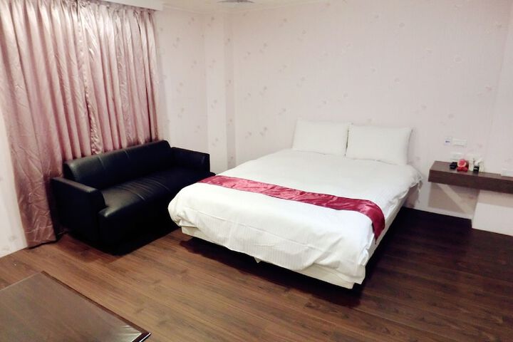 Room 17 of 67