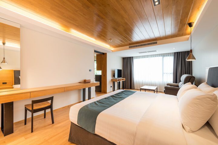 Room 20 of 49