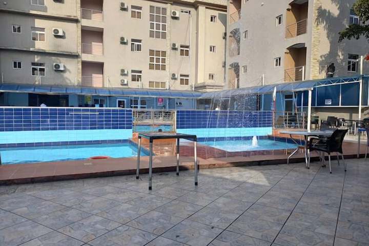 Pool 26 of 70