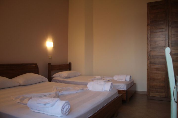 Room 14 of 29