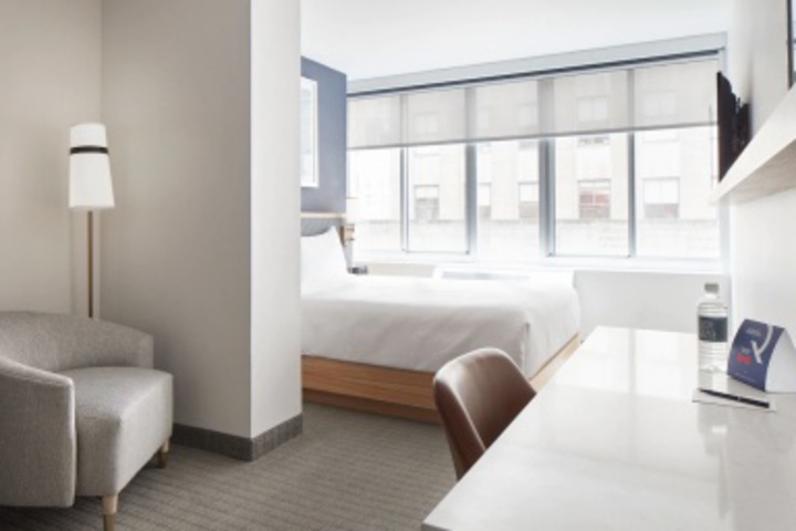 Room 71 of 108