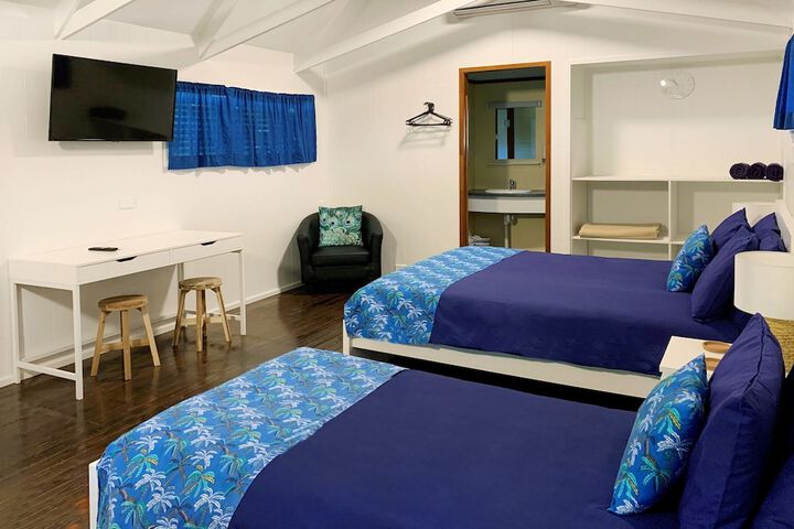Room 17 of 104
