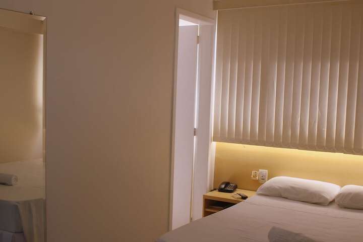 Room 20 of 44