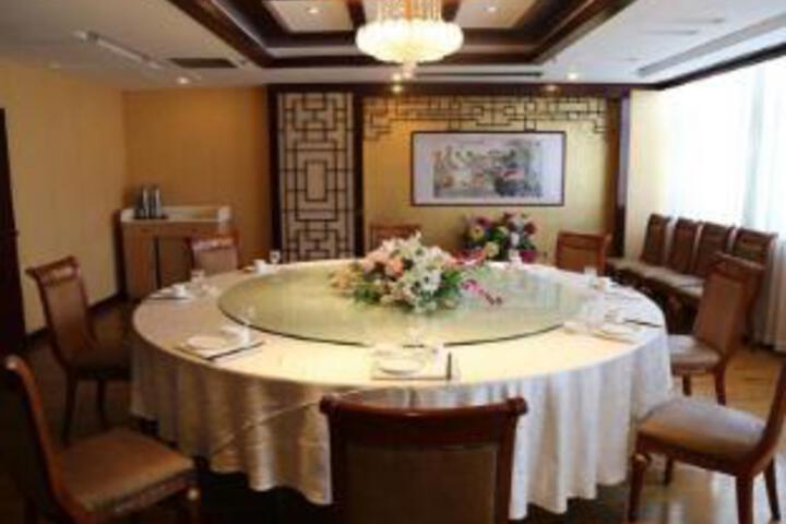 Zhiyuanlou Hotel