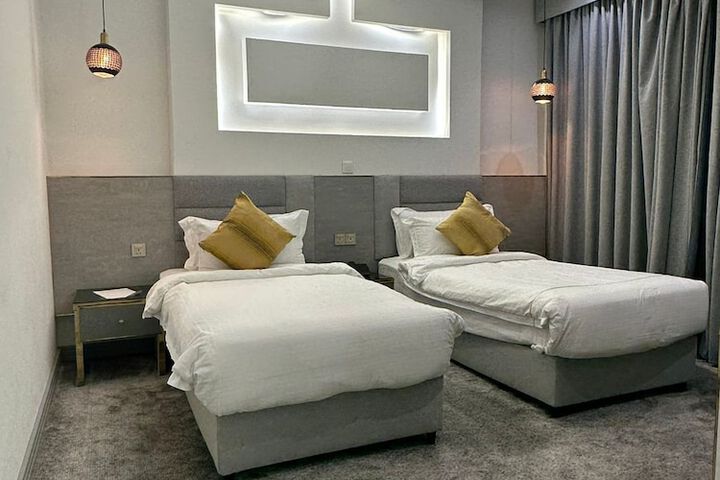 Room 29 of 43
