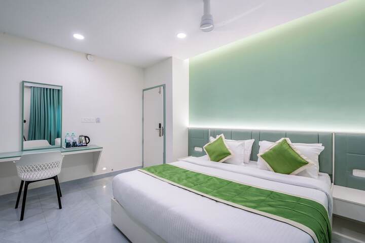 Room 18 of 49