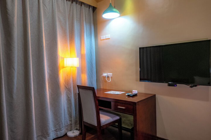 Room 17 of 51