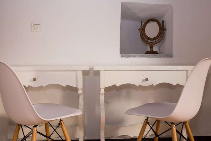Room 13 of 59