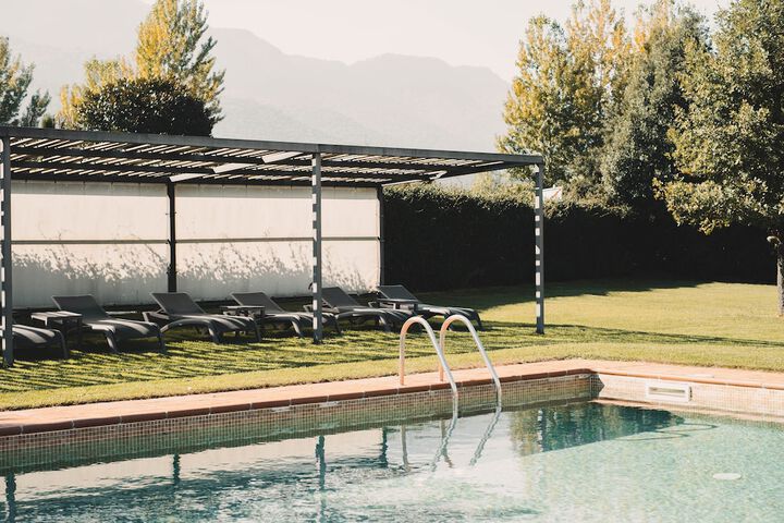 Hotel with Pool