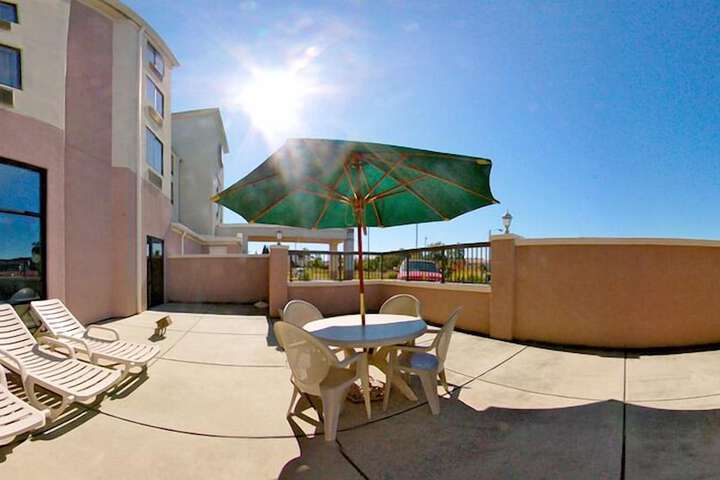 Terrace/patio