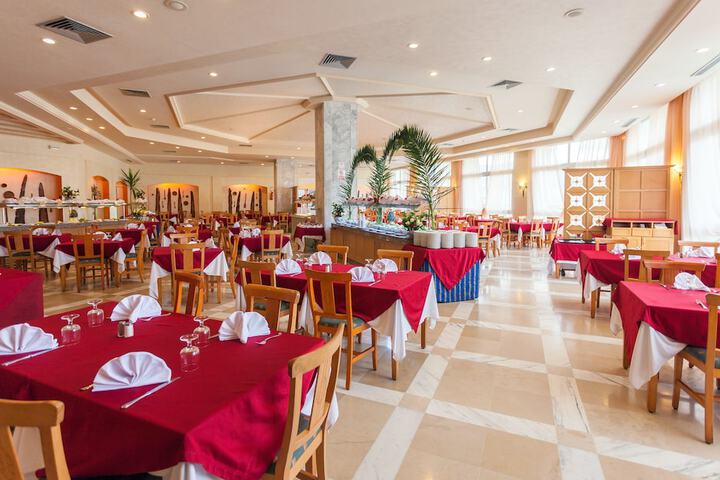 Dining Photos