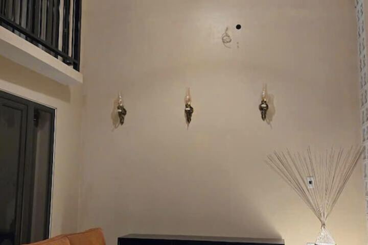 Room 56 of 149