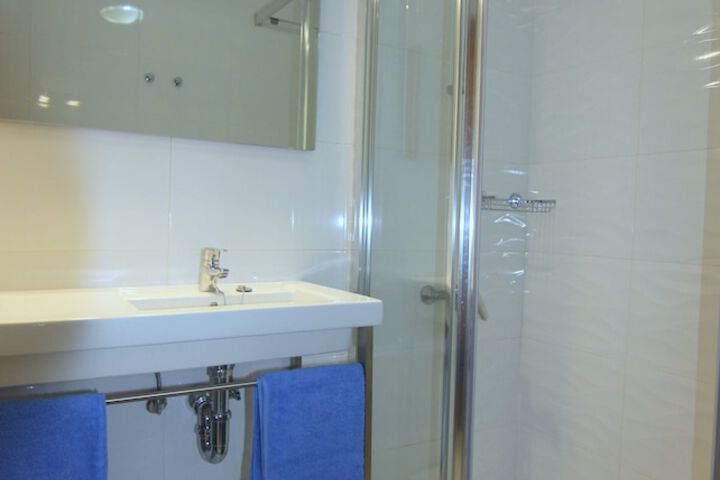 Room 3 of 29