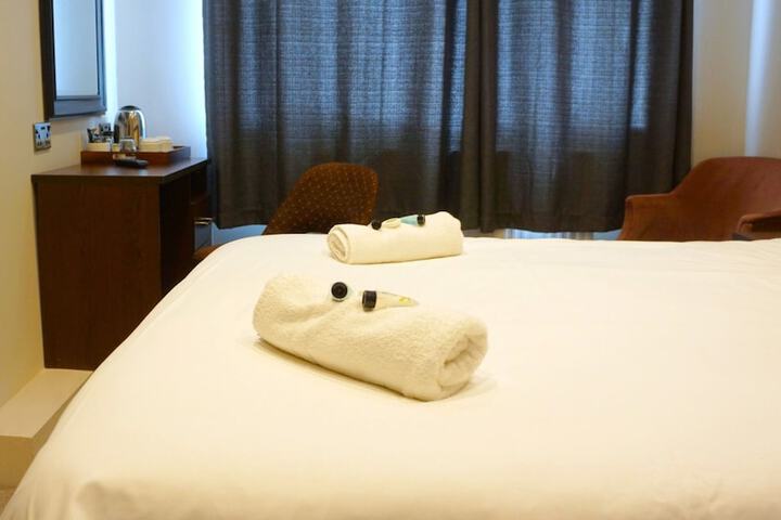 Room 55 of 162