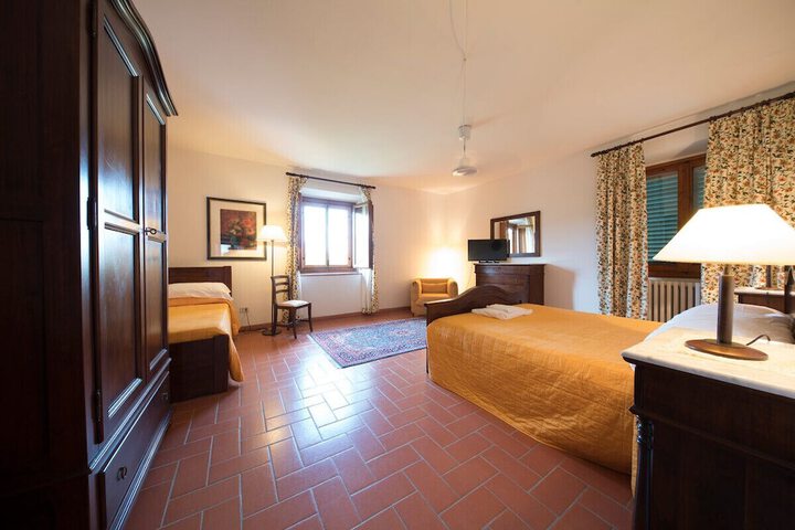 Room 8 of 35