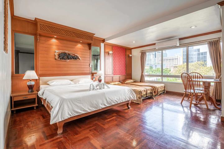 Room 10 of 39