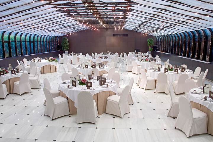 Ballroom/Hall 41 of 54