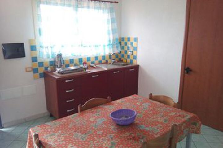 Room 16 of 29