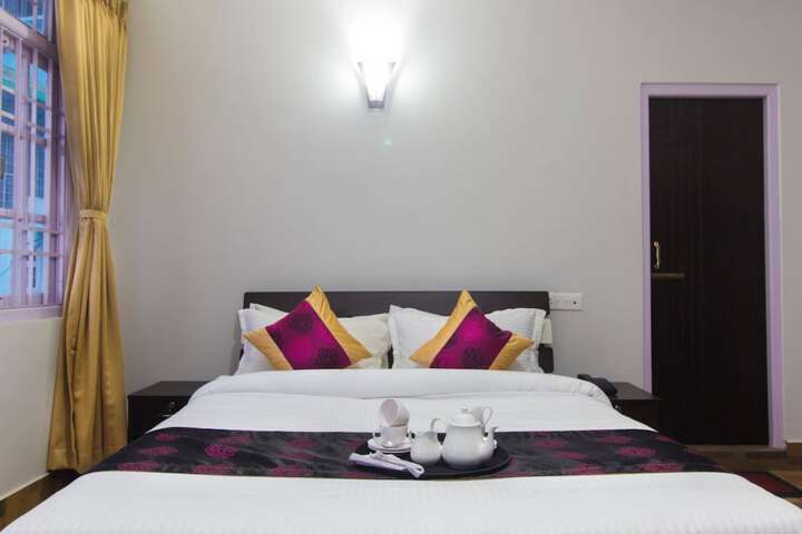Room 2 of 15
