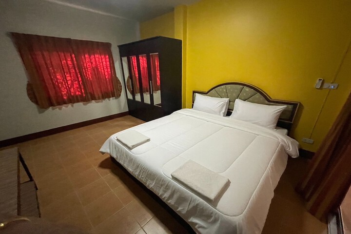 Room 20 of 40