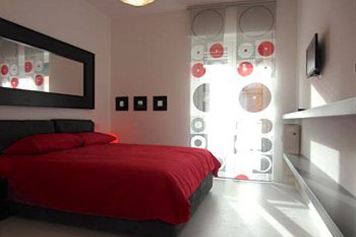 Room 35 of 80