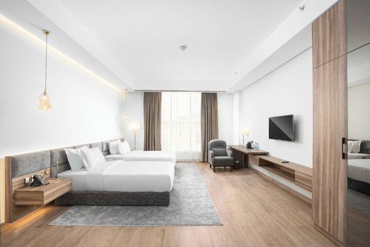 Room 7 of 21