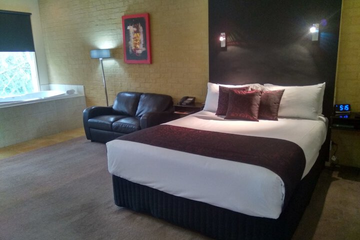 Room 10 of 45