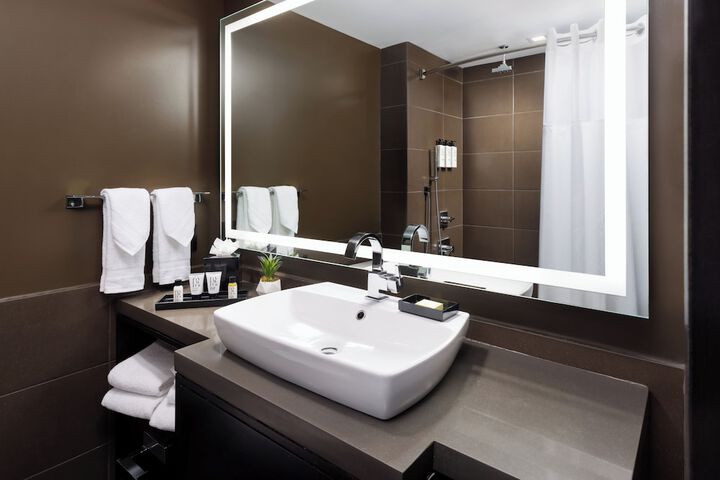 Clean Restrooms