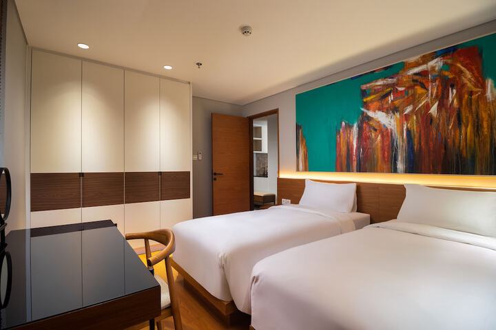 Room 19 of 85