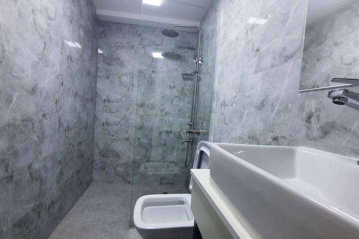 Room 49 of 71