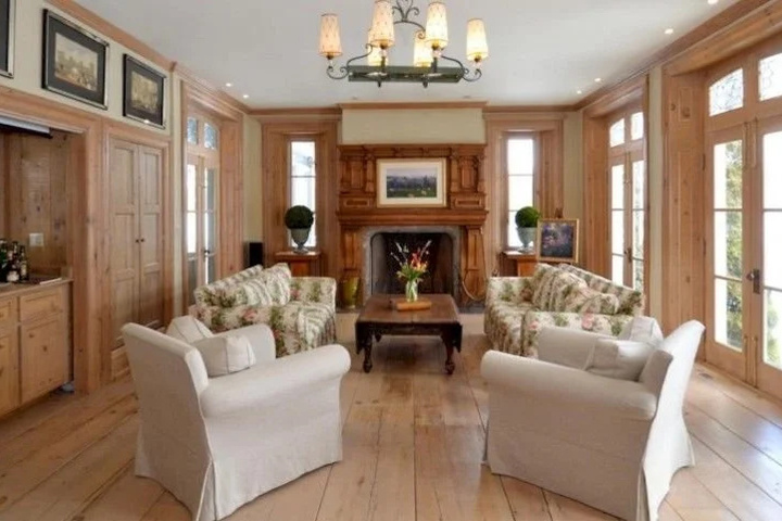 Lavender Hall Estate