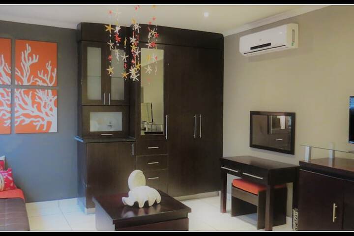 Room 17 of 162