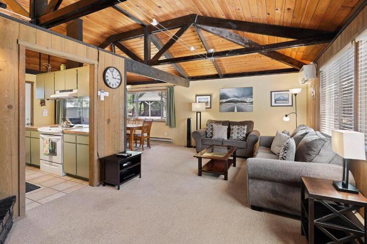 7 Grizzly in Sunriver, OR