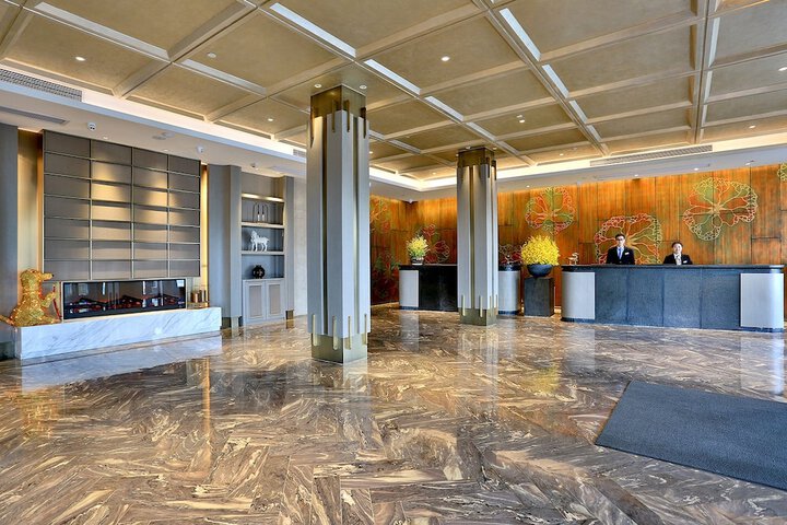 Hotel Interior 4 of 100