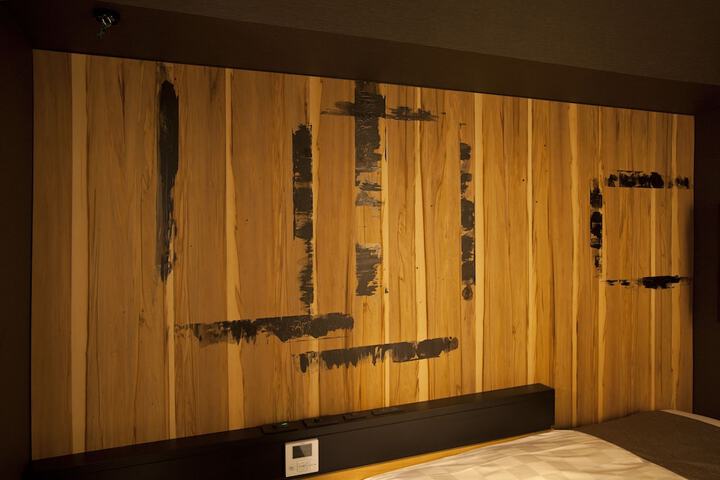 Room 54 of 107
