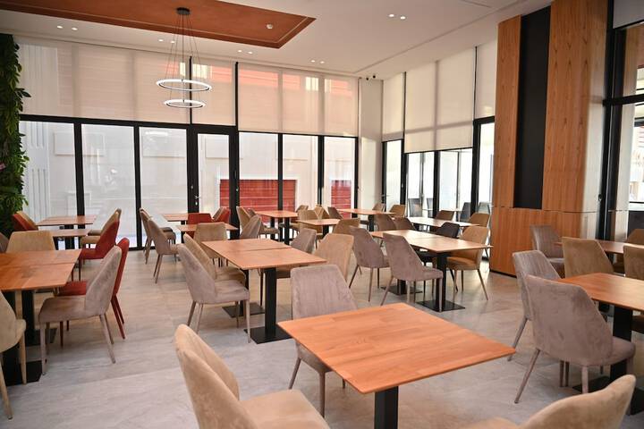 Dining 181 of 207