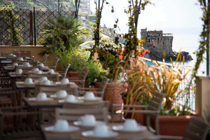 Terrace/Patio 32 of 48