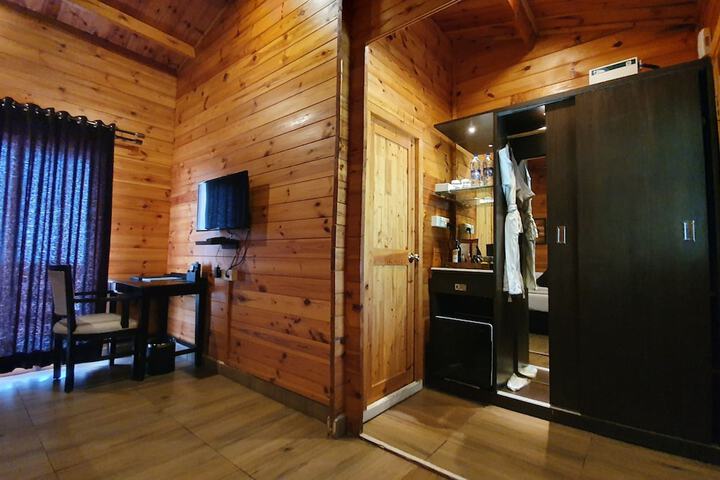 Room 14 of 61