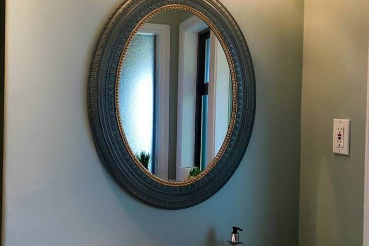 Room 40 of 60