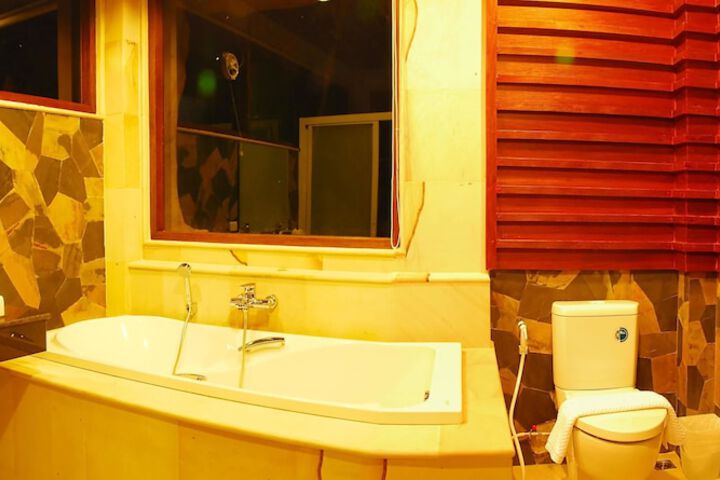 Bath Interior