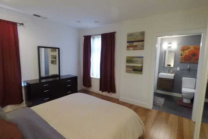 Room 4 of 21